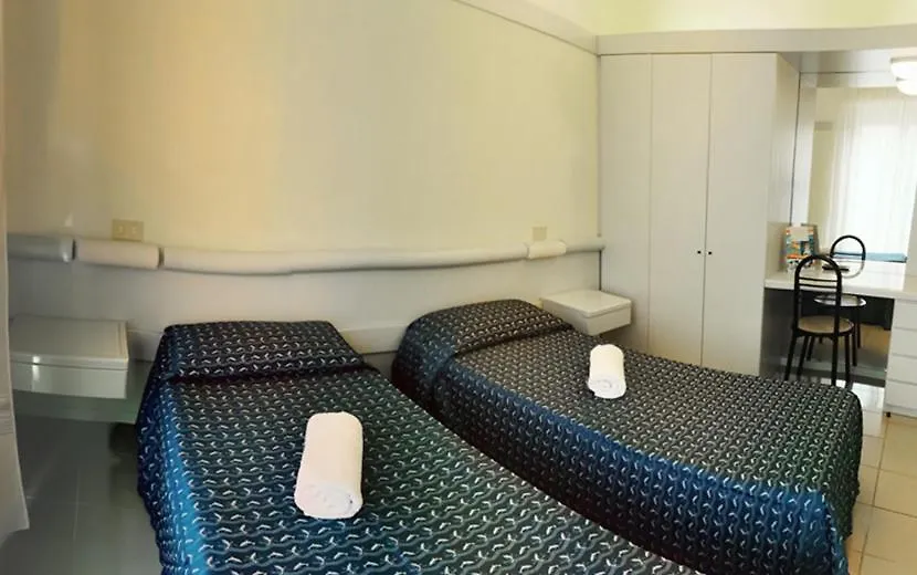 ריצ'יונה Hotel Nives
