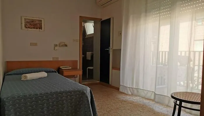 ריצ'יונה Hotel Nives